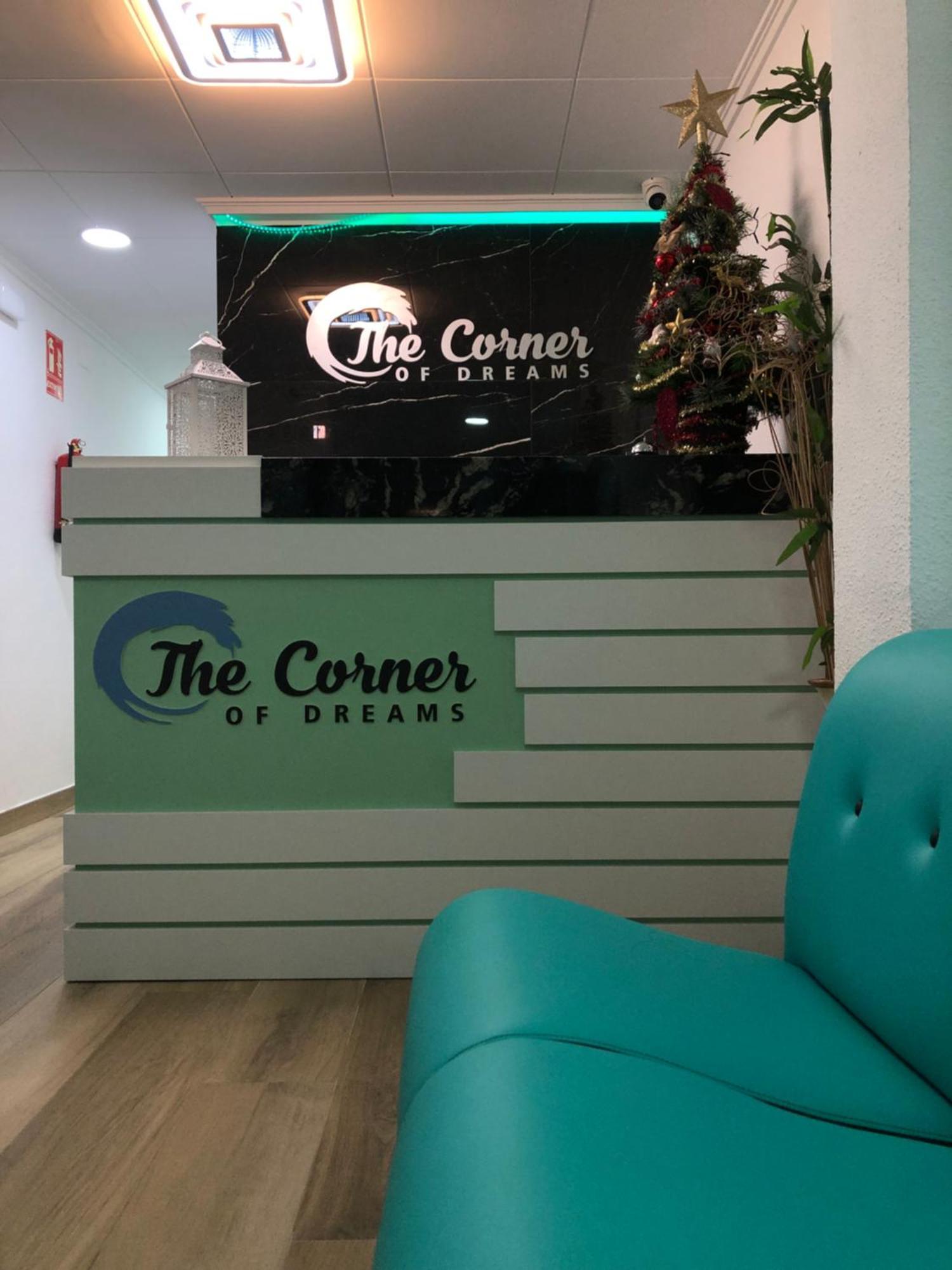 ホテル The Corner Of Dreams ファロ・デ・クリェラ エクステリア 写真